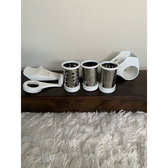 White Cheese Grater Slicer Three Cylinders Manual Excellent condition - Picture 1 of 4